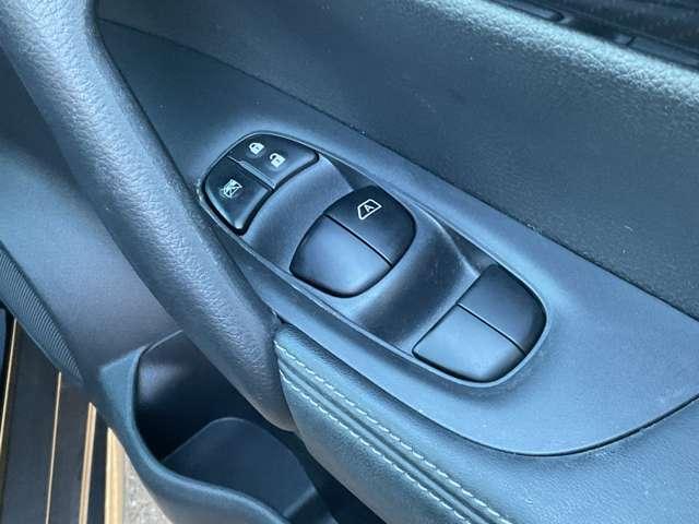 エクストレイル 2.0 20X エクストリーマーX 2列車 4WD 衝突軽減システム ナビTV レーダークルーズコントロール オートエアコン LEDランプ 車線逸脱警告 パートタイム4WD キーレスエントリー メモリーナビ ドラレコ アルミホイール エアバッグ ETC(5枚目)