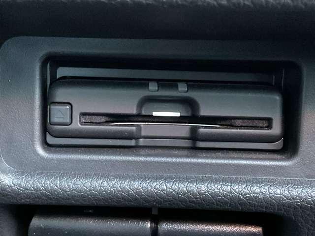 エクストレイル 2.0 20X エクストリーマーX 2列車 4WD 衝突軽減システム ナビTV レーダークルーズコントロール オートエアコン LEDランプ 車線逸脱警告 パートタイム4WD キーレスエントリー メモリーナビ ドラレコ アルミホイール エアバッグ ETC(7枚目)