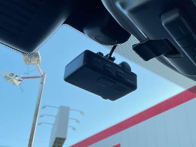 エクストレイル 2.0 20X エクストリーマーX 2列車 4WD 衝突軽減システム ナビTV レーダークルーズコントロール オートエアコン LEDランプ 車線逸脱警告 パートタイム4WD キーレスエントリー メモリーナビ ドラレコ アルミホイール エアバッグ ETC(12枚目)