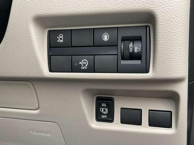 ルークス ６６０　Ｘ　ドラレコ・アラウンドビューモニター　アラモニ　前後衝突軽減ブレーキ　ワンオーナー車　車線逸脱防止　スマートキー　定期点検記録簿　キーフリー　ドライブレコーダー　ｉ－ｓｔｏｐ　フルオートエアコン　パワーウインドウ　カーテンエアバッグ（6枚目）