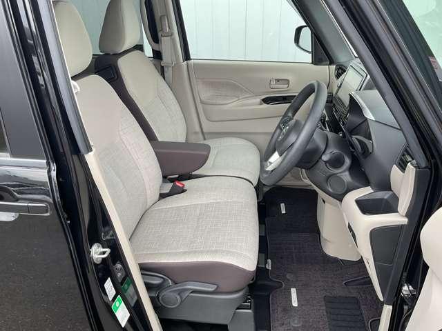 ルークス ６６０　Ｘ　ドラレコ・アラウンドビューモニター　アラモニ　前後衝突軽減ブレーキ　ワンオーナー車　車線逸脱防止　スマートキー　定期点検記録簿　キーフリー　ドライブレコーダー　ｉ－ｓｔｏｐ　フルオートエアコン　パワーウインドウ　カーテンエアバッグ（17枚目）