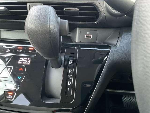 デイズ 660 X ドラレコ・アラウンドビューモニター アラウンドM 踏み間違え防止 禁煙 スマートキー アイドリングストップ ドライブレコーダー キーレス フルオートエアコン ナビTV WAB 記録簿 運転席エアバック メモリーナビゲーション PS(13枚目)