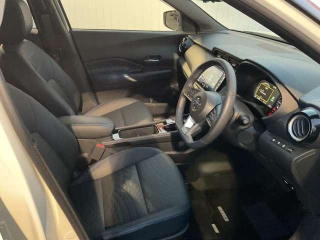 キックス オーテック　インテリジェントキー　アラウンドモニター　ＬＥＤヘットライト　ドライブレコーダー　エマージェンシーブレーキ　ＥＴＣ　メモリーナビ（5枚目）