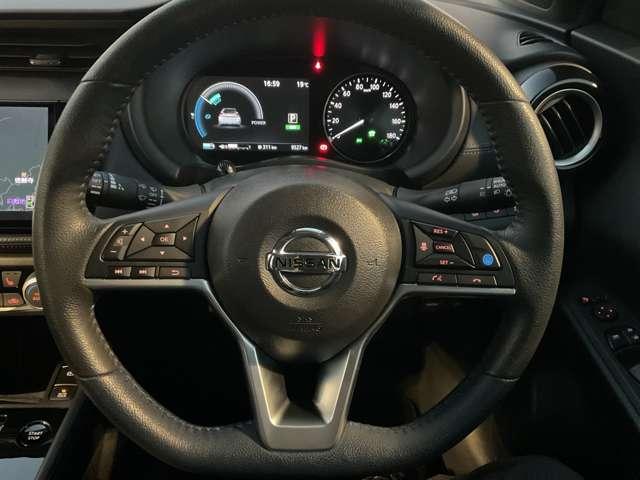 キックス オーテック　インテリジェントキー　アラウンドモニター　ＬＥＤヘットライト　ドライブレコーダー　エマージェンシーブレーキ　ＥＴＣ　メモリーナビ（9枚目）