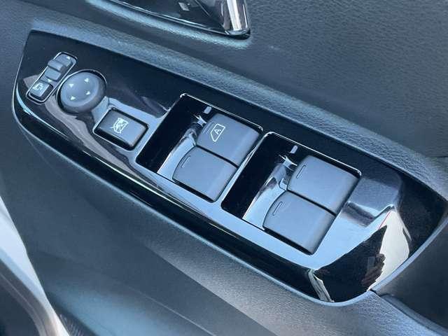 ルークス 660 ハイウェイスターX アイスト 衝突被害軽減ブレ-キ マルチビューカメラ LED スマートキー パワーウィンドウ ワンオーナー カーテンエアバック ドライブレコーダー ナビTV 記録簿 パワステ オートエアコン キーフリ(5枚目)