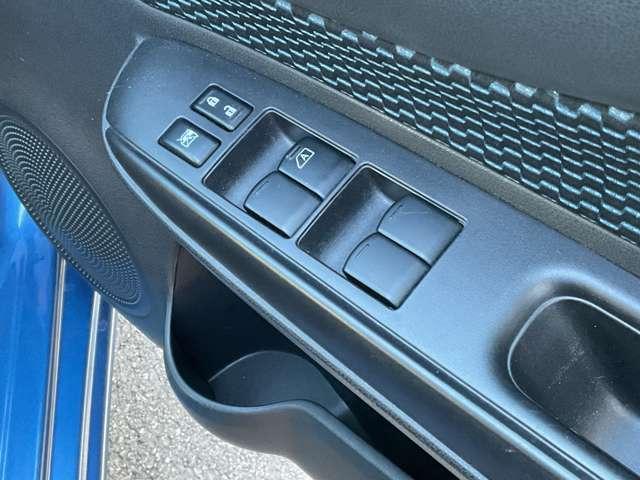 ノート 1.2 X レーダーブレーキサポート ETC搭載 Dレコ スマトキー キーレス 運転席助手席エアバッグ ナビTV ワンセグ バックカメラ エアコン パワーウィンドウ パワーステアリング ABS メモリーナビ(5枚目)