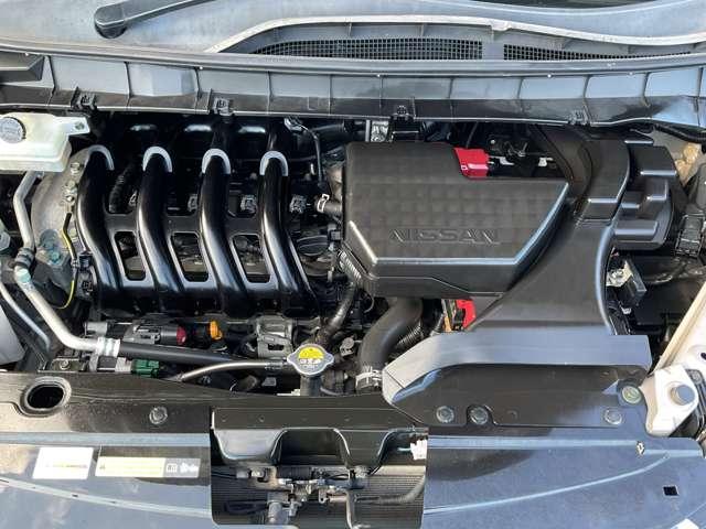 セレナ ２．０　ハイウェイスターＧ　純正ナビゲーション　キーフリー　ＥＴＣ装備　ワンオーナー　パワーウィンドウ　ナビＴＶ　オートエアコン　エアバッグ　アルミホイール　ＡＢＳ　メモリナビ　パワーステアリング　アラウンドビュ　リアカメラ　ワンセグ　Ｗパワスラ（18枚目）