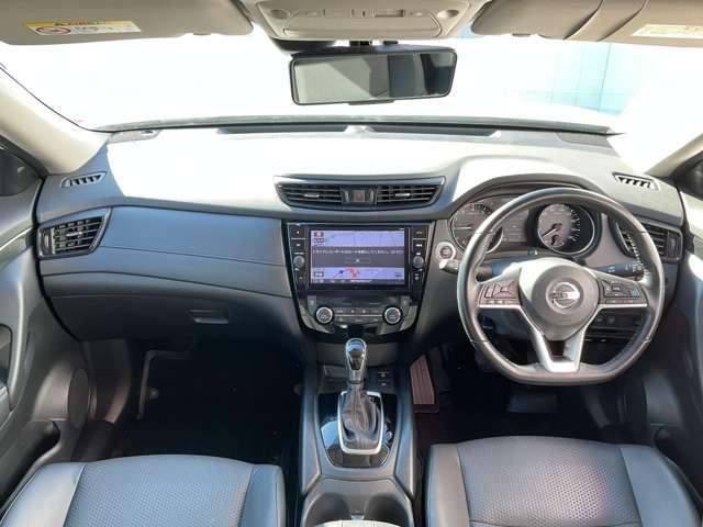 エクストレイル 20Xi LEDヘットライト インテリキー レーンキープアシスト ETC ドライブレコーダー 記録簿 キーフリー 1オーナー TVナビ オートエアコン アルミホイール メモリーナビ ABS エアバッグ サポカー(4枚目)