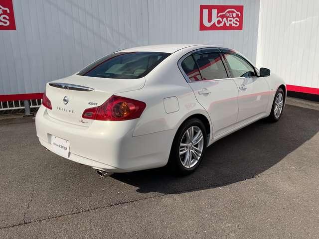 スカイライン 2.5 250GT バックモニター・ドラレコ・電動シート・メ バックカメラ ETC 点検記録簿 ナビTV オートエアコン キーレスエントリー パワーウィンドウ パワーステアリング エアバッグ Wエアバッグ ワンセグTV ABS インテリキ AW(3枚目)