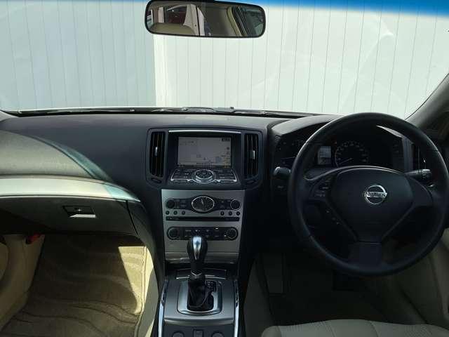 スカイライン 2.5 250GT バックモニター・ドラレコ・電動シート・メ バックカメラ ETC 点検記録簿 ナビTV オートエアコン キーレスエントリー パワーウィンドウ パワーステアリング エアバッグ Wエアバッグ ワンセグTV ABS インテリキ AW(4枚目)