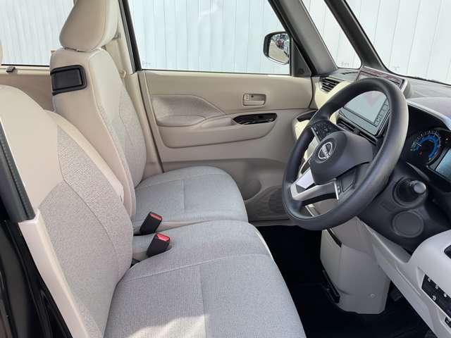 ルークス 660 X ドラレコ・アラウンドビューモニター・メモ アラモニ 前後衝突軽減ブレーキ 禁煙 車線逸脱防止 スマートキー 定期点検記録簿 キーフリー ドライブレコーダー i-stop フルオートエアコン パワーウインドウ LED カーテンエアバッグ ABS(18枚目)