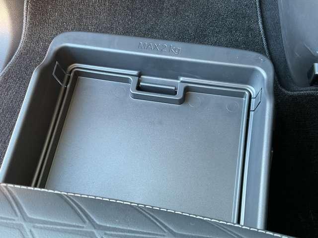 ルークス ６６０　ハイウェイスターＧターボ　アーバンクロム　プロパイロット　エディション　インテリジェントキー　アルミホイール　記録簿　レーダークルーズコントロール　ＬＥＤヘッドライト　アイドリングストップ　レーンキープアシスト　メモリーナビ　エアコン　エアバッグ　禁煙車　キーレス（20枚目）