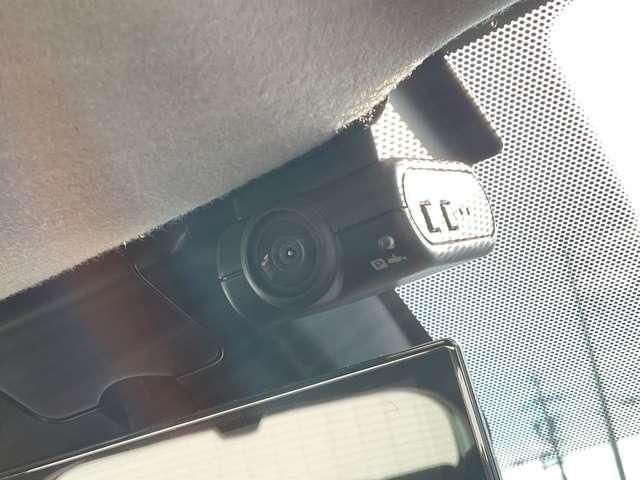 ノート １．２　Ｘ　衝突被害軽減ブレ－キ　全方位カメラ　ＥＴＣ付　ＬＥＤヘッドライト　レーダークルーズ　レーンアシスト　インテリジェントキー　ワンオーナー　ドラレコ　整備記録簿　盗難防止システム　ワンセグＴＶ　ＴＶナビ（14枚目）