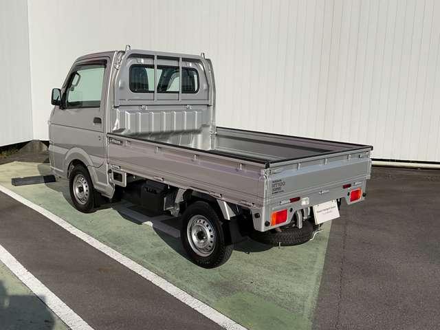 日産 ＮＴ１００クリッパートラック