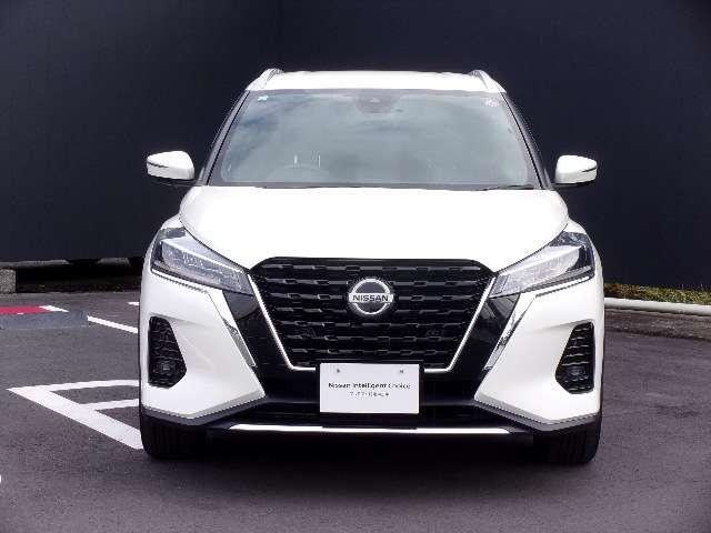 キックス 1.2 X (e-POWER) ナビ バックカメラ エマージェンシーブレ ナビ&TV 追従クルコン スマートキー LEDヘッド レーンアシスト パワーステアリング 盗難防止システム ドライブレコーダー ETC メモリーナビ サイドエアバッグ アルミ AAC キーレス ABS(7枚目)