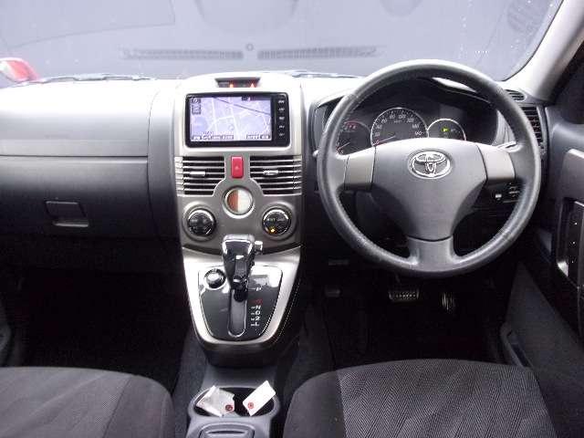 ラッシュ 1.5 X 4WD 切替4WD キーレスキー デュアルエアバッグ ワンセグ ETC車載器 パワーウィンドウ パワーステアリング メモリーナビ(4枚目)