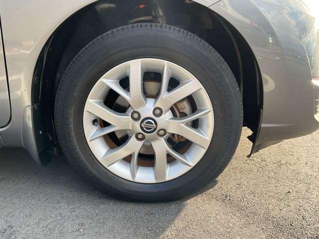 ノート １．２　ｅ－ＰＯＷＥＲ　Ｘ　日産純正メモリーナビ付き　運転席助手席エアバック　レーンキープ　ＡＵＴＯエアコン　盗難防止システム　ナビＴＶ　ＡＷ　運転席エアバッグ　キーレスエントリー　ＬＥＤヘッド　ドラレコ　ＥＴＣ車載器　アイドリングストップ　パワステ（7枚目）