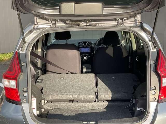 ノート １．２　ｅ－ＰＯＷＥＲ　Ｘ　日産純正メモリーナビ付き　運転席助手席エアバック　レーンキープ　ＡＵＴＯエアコン　盗難防止システム　ナビＴＶ　ＡＷ　運転席エアバッグ　キーレスエントリー　ＬＥＤヘッド　ドラレコ　ＥＴＣ車載器　アイドリングストップ　パワステ（13枚目）