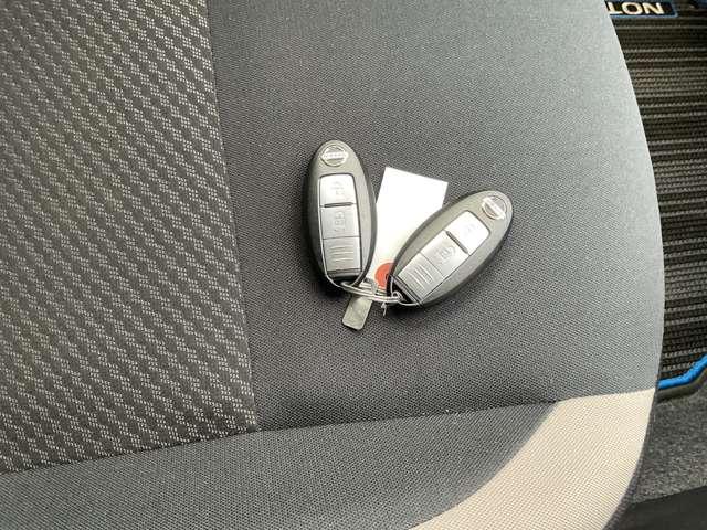 ノート １．２　ｅ－ＰＯＷＥＲ　Ｘ　日産純正メモリーナビ付き　運転席助手席エアバック　レーンキープ　ＡＵＴＯエアコン　盗難防止システム　ナビＴＶ　ＡＷ　運転席エアバッグ　キーレスエントリー　ＬＥＤヘッド　ドラレコ　ＥＴＣ車載器　アイドリングストップ　パワステ（19枚目）