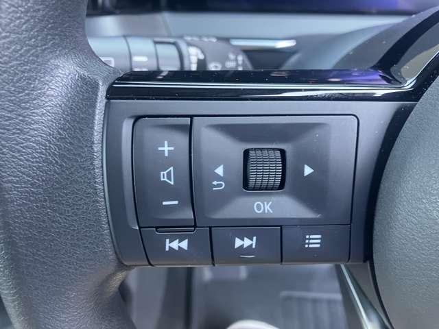 ノート 1.2 X NissannConnectナビ・AVM・ドラレコ リアカメラ 衝突被害軽減ブレ-キ 全方位カメラ LEDヘッドライト レーンアシスト インテリジェントキー ドラレコ アイドリングストップ 盗難防止システム ワンセグTV TVナビ サイドカメラ ABS(9枚目)