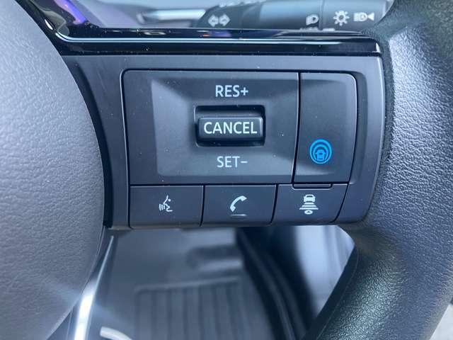 ノート 1.2 X NissannConnectナビ・AVM・ドラレコ リアカメラ 衝突被害軽減ブレ-キ 全方位カメラ LEDヘッドライト レーンアシスト インテリジェントキー ドラレコ アイドリングストップ 盗難防止システム ワンセグTV TVナビ サイドカメラ ABS(10枚目)