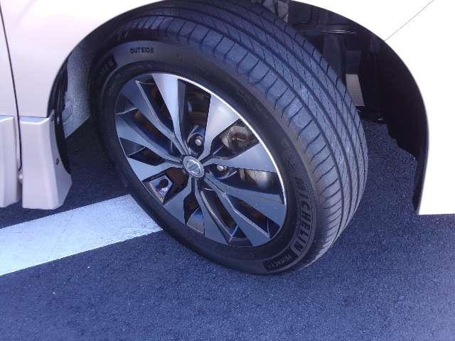 セレナ 2.0 ハイウェイスター エマージェンシーブレーキ スマートキー&プッシュスタート メモリーナビゲーション 1オーナー LED キーレス ナビTV ETC車載器 ダブルエアバック ワンセグテレビ アルミホイル ABS ドライブレコーダー エアバック(19枚目)