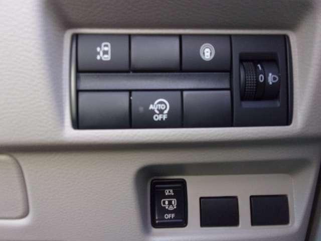 ルークス ６６０　Ｘ　エマージェンシーブレーキ　アラモニ　前後衝突軽減ブレーキ　車線逸脱防止　スマートキー　キーフリー　ドライブレコーダー　ｉ－ｓｔｏｐ　フルオートエアコン　パワーウインドウ　ＬＥＤ　バックカメラ　盗難防止　カーテンエアバッグ（16枚目）