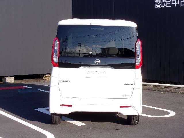 ルークス ６６０　ハイウェイスターＸ　エマージェンシーブレーキ　アイスト　衝突被害軽減ブレ－キ　マルチビューカメラ　車線逸脱警報装置　ＬＥＤ　スマートキー　パワーウィンドウ　カーテンエアバック　ドライブレコーダー　ナビＴＶ　バックカメラ　パワステ　オートエアコン（9枚目）