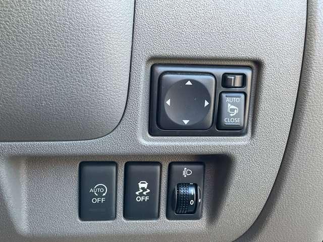 マーチ １．２　ボレロ　日産純正メモリーナビゲーション付き　ダブルエアバック　ナビＴＶ　アイドリングＳ　パワーステアリング　パワーウィンドウ　メモリーナビ　アルミ付き　ドライブレコーダー　イモビライザー　キーレス　スマートキー　ＥＴＣ　バックモニター　ＡＢＳ（7枚目）