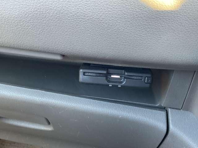 マーチ １．２　ボレロ　日産純正メモリーナビゲーション付き　ダブルエアバック　ナビＴＶ　アイドリングＳ　パワーステアリング　パワーウィンドウ　メモリーナビ　アルミ付き　ドライブレコーダー　イモビライザー　キーレス　スマートキー　ＥＴＣ　バックモニター　ＡＢＳ（11枚目）