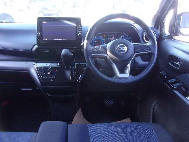 デイズ 660 ハイウェイスターX エマージェンシーブレーキ ブレーキサポート 全周囲カメラ LED ドライブレコーダー イモビライザー インテリジェントキー ETC レーンキープ バックカメラ ナビTV アイドリングストップ オートエアコン デュアルエアバッグ(4枚目)