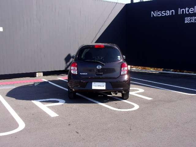 マーチ １．２　１２Ｓ　Ｗエアバック　ワンセグＴＶ　ＰＳ　ＰＷ　メモリーナビ　キーレスキー　マニュアルエアコン　ＥＴＣ　ＡＢＳ　寒冷地仕様（11枚目）