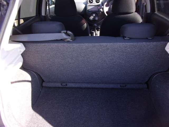 マーチ １．２　１２Ｓ　Ｗエアバック　ワンセグＴＶ　ＰＳ　ＰＷ　メモリーナビ　キーレスキー　マニュアルエアコン　ＥＴＣ　ＡＢＳ　寒冷地仕様（16枚目）