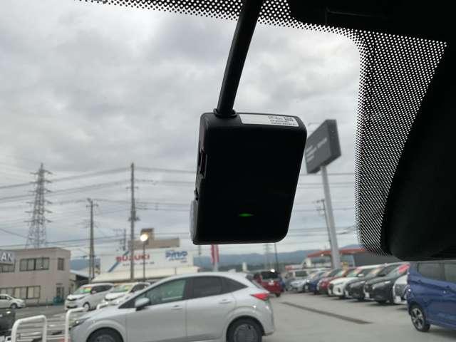 ＣＸ－５ ２．２　ＸＤ　Ｌパッケージ　ディーゼルターボ　ＢＯＳＥサラウンドシステム・オートバックドア　ＬＫＡ　オートクルーズ　エアコン　リアカメラ　キーフリー　アイストップ　アドバンスキー　アルミホイール　ＡＢＳ　サイドカメラ　パワーステアリング　盗難防止システム　ドラレコ　ＥＴＣ　メモリナビ　ナビ（12枚目）