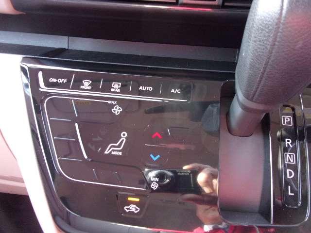 ルークス 660 X エマージェンシーブレーキ アラモニ 前後衝突軽減ブレーキ 車線逸脱防止 スマートキー キーフリー ドライブレコーダー i-stop フルオートエアコン パワーウインドウ LED バックカメラ 盗難防止 カーテンエアバッグ(14枚目)