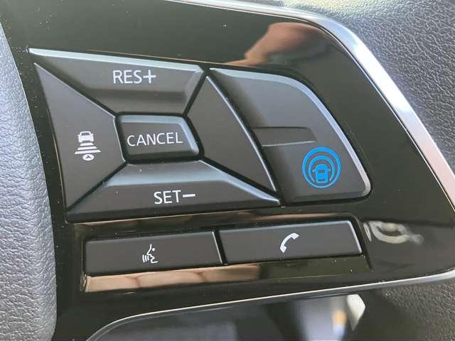 サクラ Ｇ　アラウンドビュ　踏み間違い防止アシスト　ＬＥＤヘッドランプ　スマートキー　禁煙車使用　ＬＤＷ　盗難防止システム　オートエアコン　ＥＴＣ　バックカメラ　ドライブレコーダー　ＡＢＳ　ナビＴＶ　キーフリー（12枚目）