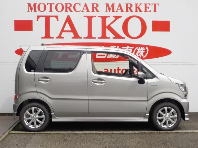 ハイブリッドFZ 新品ナビフルセグTV付 届出済未使用車 新車保証継承付(5枚目)