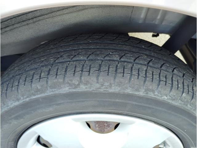 ルークス Ｅ　ワンオーナー車　インテリジェンスキー×２　プッシュスタート　ＣＶＴ　純正ＣＤデッキ　タイヤ１５５／６５Ｒ１３　新品に交換　ＡＢＳエアバック　新車保証書　取扱説明書（12枚目）