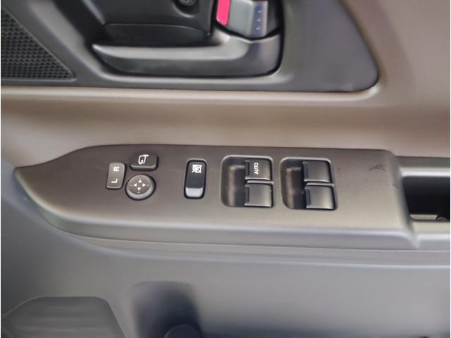 スペーシア ハイブリッドＧ　ナビ　ＤＶＤ再生可能　スズキセーフティサポート　ＬＥＤヘッドライト　キーレス　ＡＢＳ　エアバック　新車保証書　取扱説明書　プッシュスタート　スマートキー　電動格納ミラー　足踏み式ブレーキ（33枚目）