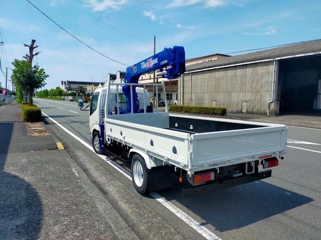 日野 デュトロ