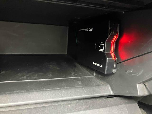 ＮＶ１５０ＡＤ ＶＥ　ＥＴＣ　ナビ　レーンアシスト　衝突被害軽減システム　キーレスエントリー　電動格納ミラー　１００Ｖ電源　ＣＶＴ　ＥＳＣ　ＣＤ　ＵＳＢ　エアコン　パワーウィンドウ　４ナンバー　５人乗り（13枚目）