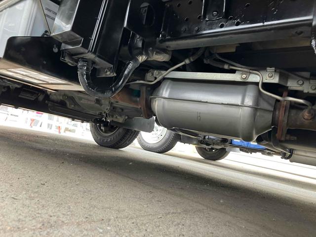 アトラストラック 　１．１５ｔセミロング　パネルバン　はね上げゲート　階段付き　ＡＴ　後輪ダブル　バックカメラ　キーレス　アルミバン　広い荷室　電動ミラー　ターボ　荷台内寸　長さ３３５ｃｍ　幅１７７ｃｍ　高さ１８４ｃｍ（31枚目）