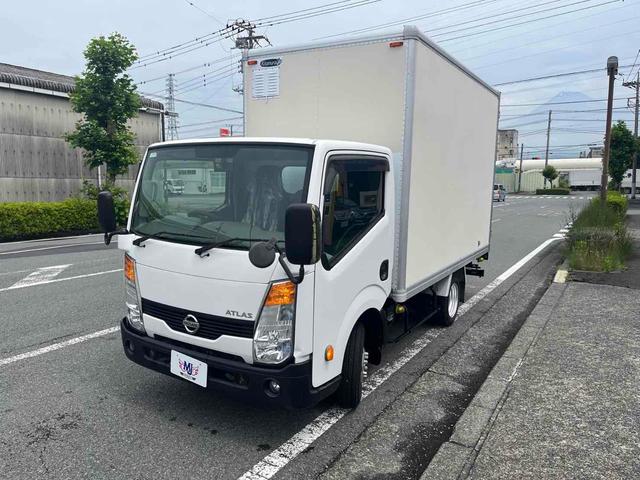 アトラストラック 　１．１５ｔパネルバン　セミロング　ガソリン車　観音　ＡＴ　後輪ダブル　バックカメラ　キーレス　アルミバン　エアコン　パワーウィンドウ　エアバッグ　荷台内寸　長さ３４２ｃｍ　幅１６５ｃｍ　高さ２１２ｃｍ（2枚目）