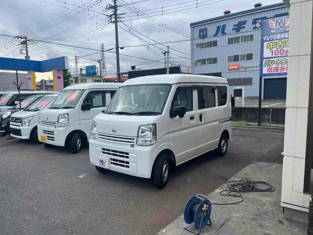 ＮＶ１００クリッパーバン ＤＸ　ＡＴ　ドライブレコーダー　両側スライドドア　キーレスエントリー　エアコン　２ｎｄ発進　プライバシーガラス　４ナンバー　４人乗り　登録遅れＲ３年モデル（2枚目）