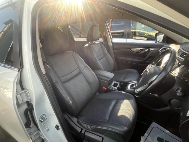 エクストレイル ２０Ｘ　ナビ　ＴＶ　オートライト　アルミホイール　スマートキー　アイドリングストップ　シートヒーター　ＣＶＴ　盗難防止システム　衝突安全ボディ　ＣＤ　ＵＳＢ　ミュージックプレイヤー接続可　ＡＢＳ　ＥＳＣ（53枚目）