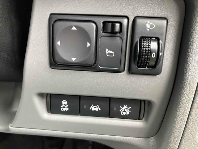 ＮＶ２００バネットワゴン １６Ｘ－３Ｒ　ドライブレコーダー　レーンアシスト　衝突被害軽減システム　両側スライドドア　オートライト　スマートキー　３列シート　ＣＶＴ　ＣＤ　ミュージックプレイヤー接続可　衝突安全ボディ　ＡＢＳ　ＥＳＣ　エアコン（6枚目）