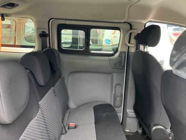 ＮＶ２００バネットワゴン １６Ｘ－３Ｒ　ドライブレコーダー　レーンアシスト　衝突被害軽減システム　両側スライドドア　オートライト　スマートキー　３列シート　ＣＶＴ　ＣＤ　ミュージックプレイヤー接続可　衝突安全ボディ　ＡＢＳ　ＥＳＣ　エアコン（14枚目）