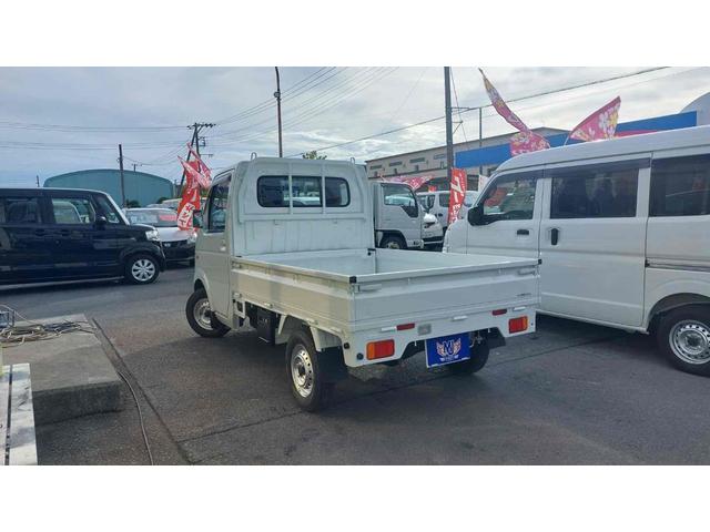 キャリイトラック ＫＣ　４ＷＤ　軽トラック　ＭＴ　エアコン　外装板金塗装仕上げ済み　４ナンバー（4枚目）