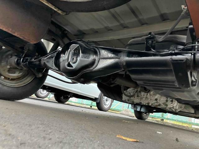 キャリイトラック ＫＣ　４ＷＤ　軽トラック　ＭＴ　エアコン　外装板金塗装仕上げ済み　４ナンバー（20枚目）
