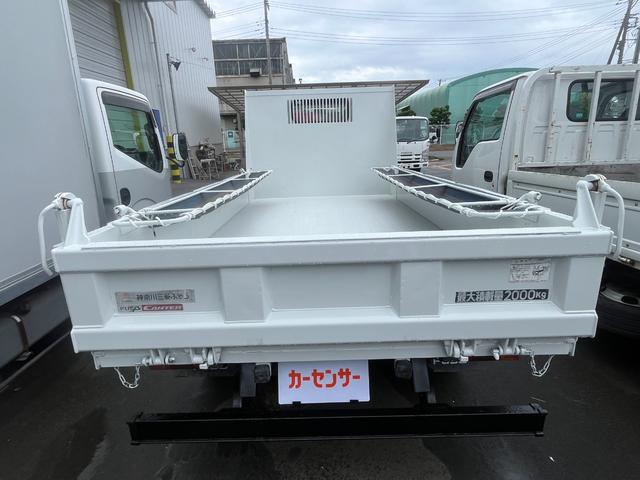 キャンター 　２ｔ強化ダンプ　コボレーン　中間ピン　低床　ＡＴ　後輪ダブル　レーンアシスト　ＥＴＣ　キーレスエントリー　総重量４９８５ｋｇ　ターボ　エアコン　パワーウィンドウ　外装板金塗装仕上げ済み（32枚目）